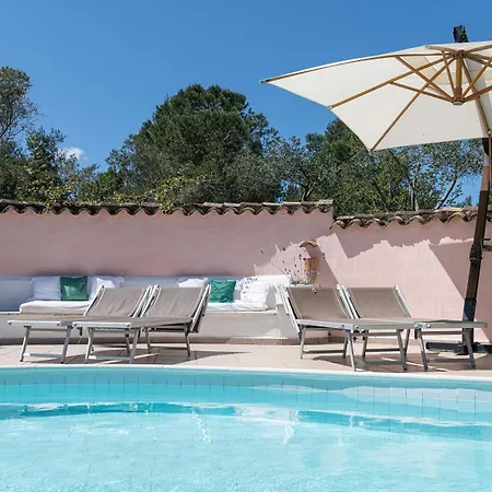 Fiori 4 Villa Is Molas