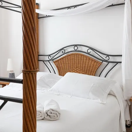 Fiori 4 Villa Is Molas