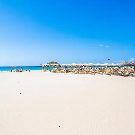 Fiori 4 Villa Is Molas